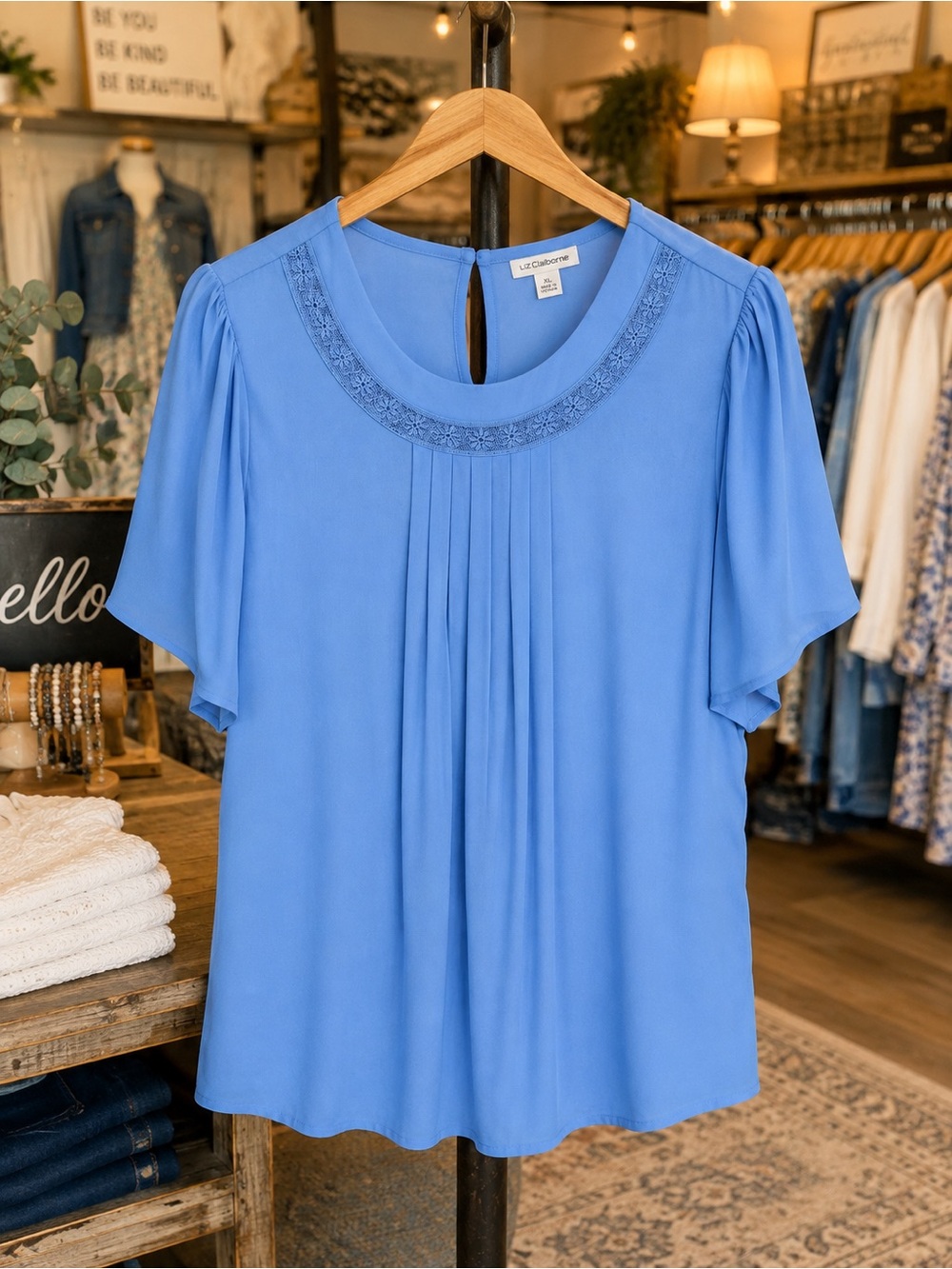 LIZ Claiborne Light Blue Flutter Sleeve Blouse – Women’s XL NWT